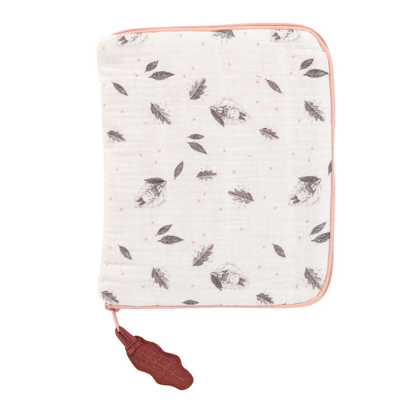 Protège Carnet De Santé Crème MOULIN ROTY Apres La Pluie 3 Protège Carnet De Santé Crème MOULIN ROTY Apres La Pluie