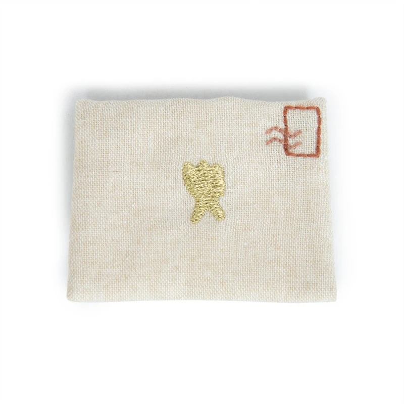 Souris à Dent De Lait MOULIN ROTY Après La Pluie 6 Souris à Dent De Lait MOULIN ROTY Après La Pluie – Image 4