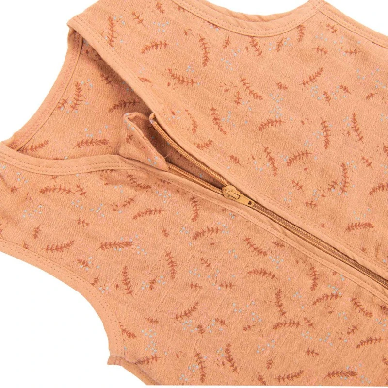 Gigoteuse été Argile 70cm MOULIN ROTY Trois Petits Lapins 4 Gigoteuse été Argile 70cm MOULIN ROTY Trois Petits Lapins – Image 2