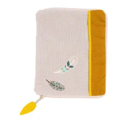 Protège Carnet De Sante MOULIN ROTY Le Voyage D'Olga