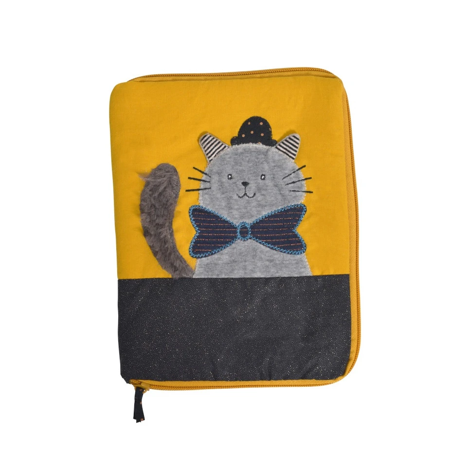 Protège Carnet De Santé MOULIN ROTY Les Moustaches 3 Protège Carnet De Santé MOULIN ROTY Les Moustaches