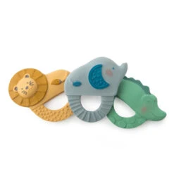 Anneau De Dentition En Caoutchouc Lion MOULIN ROTY Sous Mon Baobab 8 Anneau De Dentition En Caoutchouc Lion MOULIN ROTY Sous Mon Baobab -Moulin Roty smb anneau caoutchouc lion 2